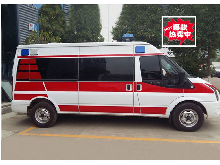 福特V348長(zhǎng)軸中頂救護(hù)車